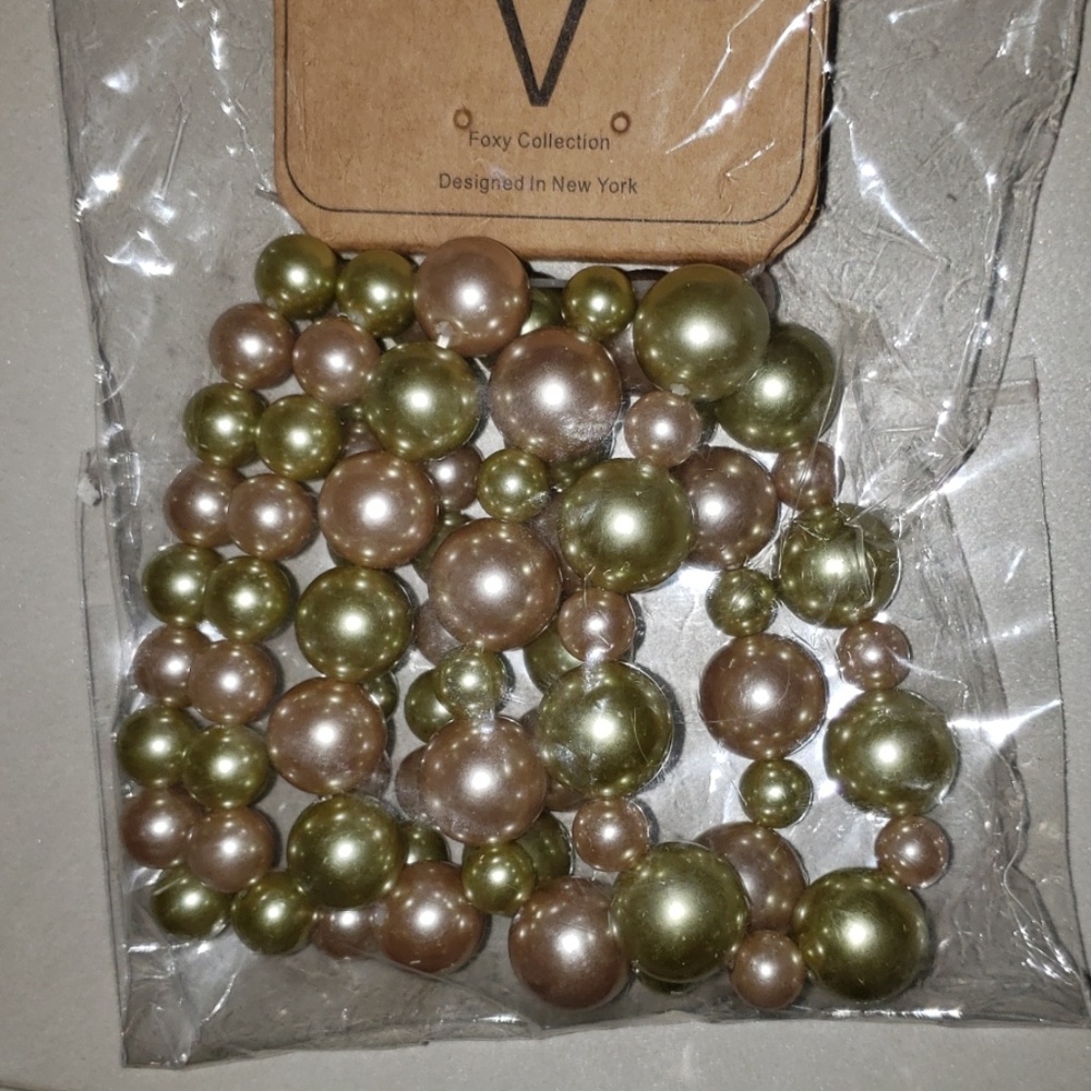 New Pearl Bracelet